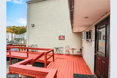 661 N Centre Street, Pottsville, PA 17901 - Photo 4