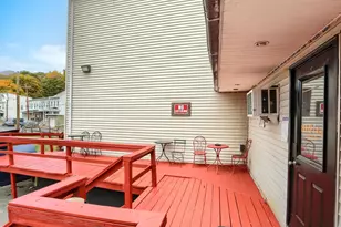 661 N Centre St, Pottsville, PA 17901 - Photo 4