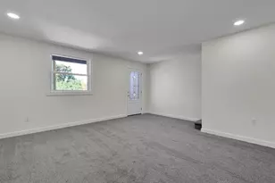 21 Market St, Tamaqua, PA 18252 - Photo 4