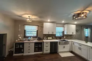 1010 N Green St, McAdoo, PA 18237 - Photo 10