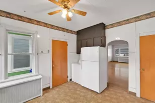 219 S 3rd St, Saint Clair, PA 17970 - Photo 16