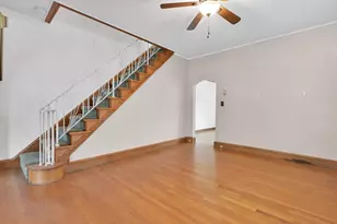 219 S 3rd St, Saint Clair, PA 17970 - Photo 12