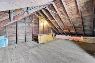 219 S 3rd St, Saint Clair, PA 17970 - Photo 26