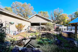 511 Pine Dr, Sacramento, PA 17968 - Photo 2