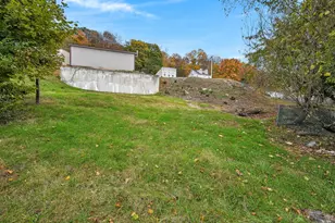 344 E Bacon St, Pottsville, PA 17901 - Photo 32