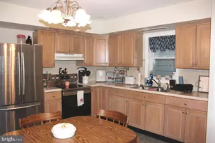 320 S Mill St, Saint Clair, PA 17970 - Photo 8