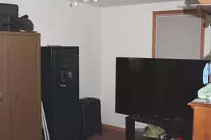 320 S Mill St, Saint Clair, PA 17970 - Photo 24