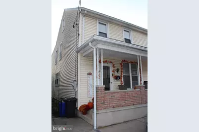 320 S Mill Street, Saint Clair, PA 17970 - Photo 2