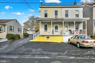 40 W Adamsdale Rd, Schuylkill Haven, PA 17972 - Photo 1
