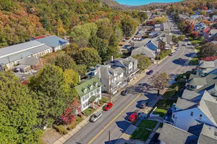 451 E Broad St, Tamaqua, PA 18252 - Photo 4