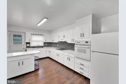 324 S Jardin Street, Shenandoah, PA 17976 - Photo 10