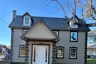 31 Upper Beechwood Ave, Pottsville, PA 17901 - Photo 1