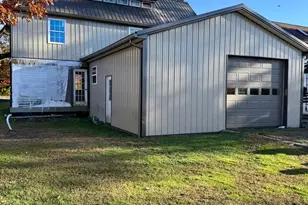 31 Upper Beechwood Ave, Pottsville, PA 17901 - Photo 4