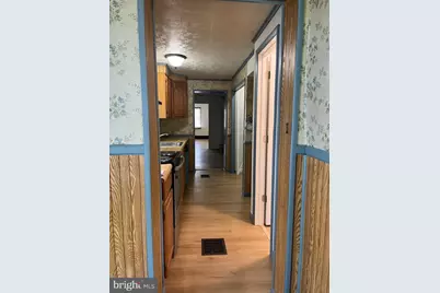 28 Main Street, Middleport, PA 17953 - Photo 4