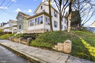 266 Mahanoy St, Tamaqua, PA 18252 - Photo 2