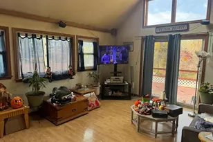 1751 Running Deer Dr, Auburn, PA 17922 - Photo 4