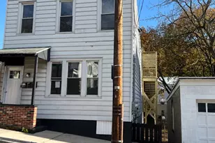 533 E Market St, Pottsville, PA 17901 - Photo 1