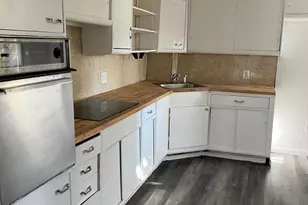 533 E Market St, Pottsville, PA 17901 - Photo 6