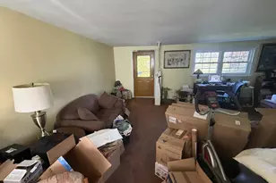 246 N Bell St, Frackville, PA 17931 - Photo 6