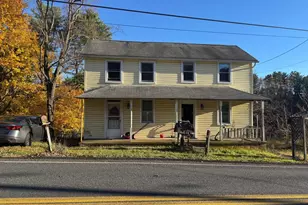 522 Forest Ln, Pottsville, PA 17901 - Photo 1