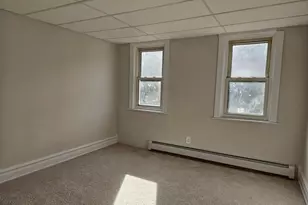 650 1/2 E Broad St, Tamaqua, PA 18252 - Photo 8