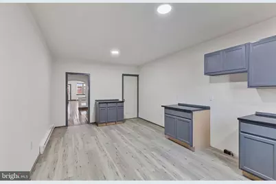 25 W Coal Street, Shenandoah, PA 17976 - Photo 14