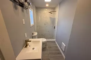 308 E Main St, Girardville, PA 17935 - Photo 12