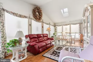 500 W Lloyd St, Shenandoah, PA 17976 - Photo 2