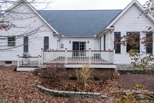 1 Pinewood Cir, Hazleton, PA 18202 - Photo 4