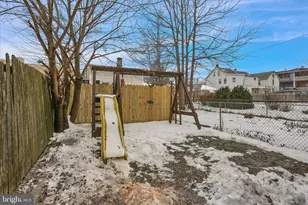 24 N Greenwood St, Tamaqua, PA 18252 - Photo 32