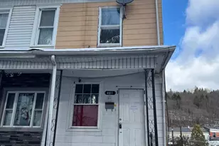 401 W Walnut St, Ashland, PA 17921 - Photo 1