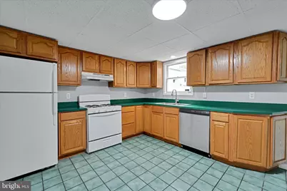 901 Fairview Street, Pottsville, PA 17901 - Photo 14