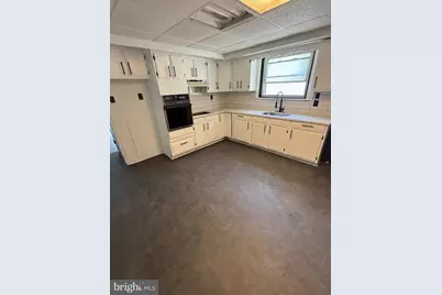 227 Florida Avenue, Shenandoah, PA 17976 - Photo 6