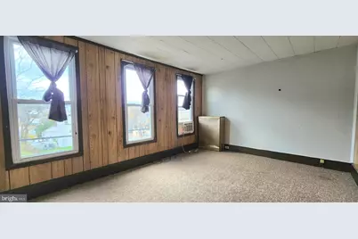 705 W Race Street, Pottsville, PA 17901 - Photo 16