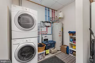 18 E Sunbury St, Minersville, PA 17954 - Photo 22