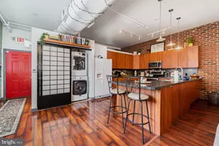 18 E Sunbury St, Minersville, PA 17954 - Photo 8