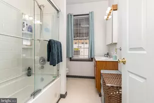 18 E Sunbury St, Minersville, PA 17954 - Photo 36