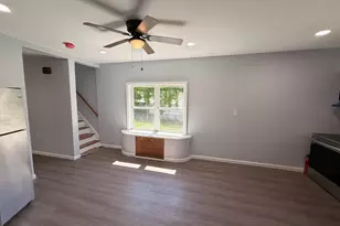 36 Chestnut St, Cressona, PA 17929 - Photo 16