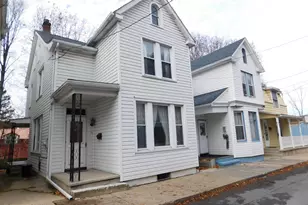 134 S Schuylkill Ave, Tamaqua, PA 18252 - Photo 2