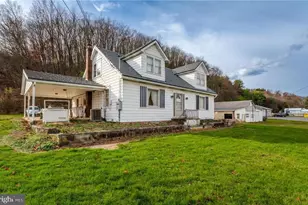 1760 W Penn Pike, New Ringgold, PA 17960 - Photo 8