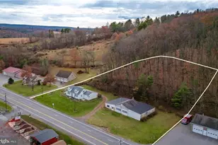 1760 W Penn Pike, New Ringgold, PA 17960 - Photo 4