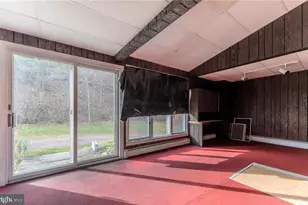 1760 W Penn Pike, New Ringgold, PA 17960 - Photo 32