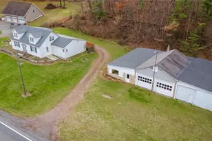 1760 W Penn Pike, New Ringgold, PA 17960 - Photo 6
