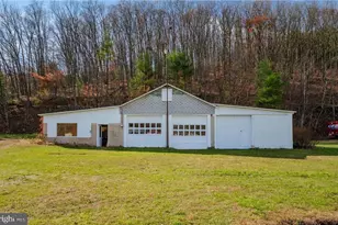 1760 W Penn Pike, New Ringgold, PA 17960 - Photo 10