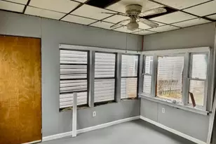 339 S Lehigh Ave, Frackville, PA 17931 - Photo 14