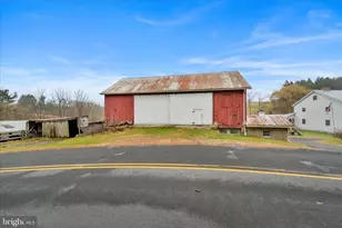 7 N Oak Ln, Schuylkill Haven, PA 17972 - Photo 94