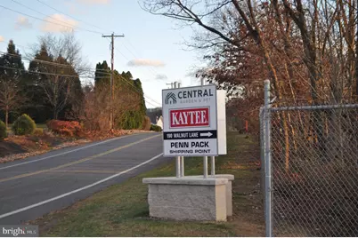 190 W Walnut Lane, Pottsville, PA 17901 - Photo 8