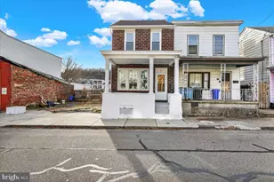 32 S Front St, Saint Clair, PA 17970 - Photo 2