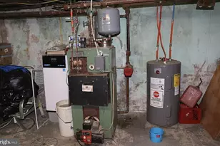 35 W Ogden St, Girardville, PA 17935 - Photo 24