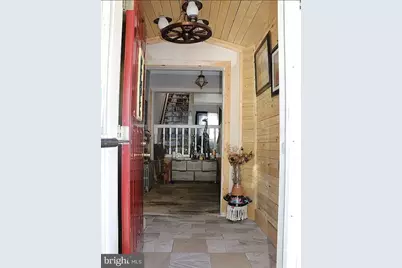 35 W Ogden Street, Girardville, PA 17935 - Photo 4